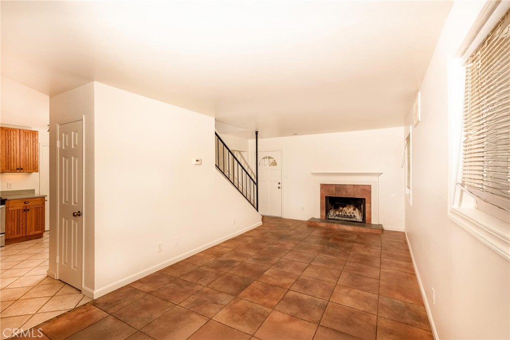 19306 Mountain Meadow S Property Photo 9