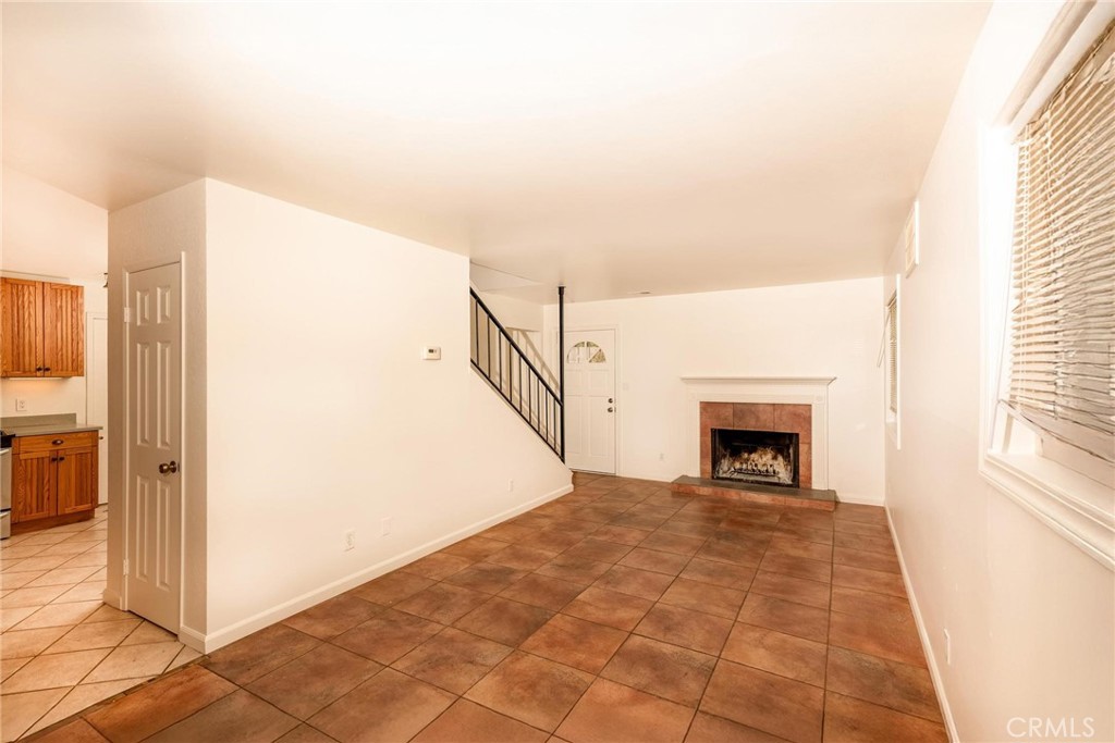 19306 Mountain Meadow S Property Photo 9