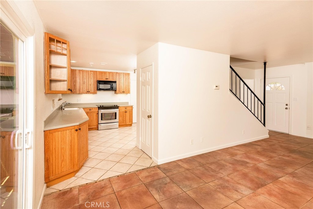 19306 Mountain Meadow S Property Photo 10