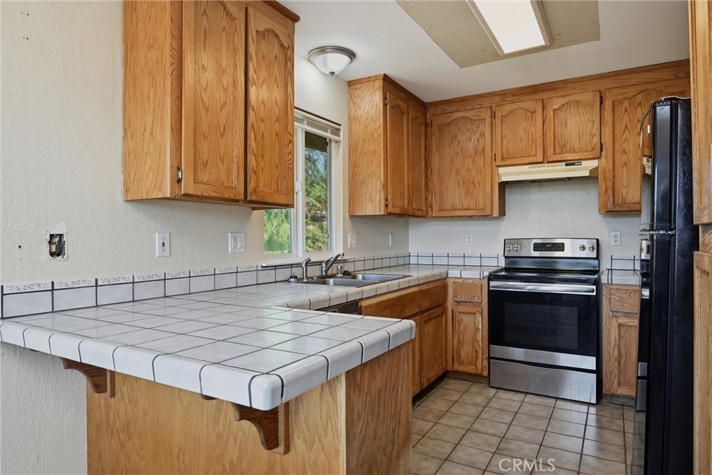 17198 Squirrelhill Property Photo 10