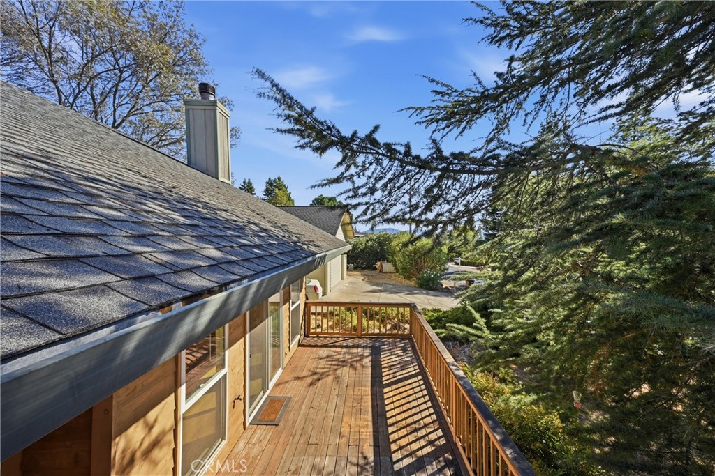 17198 Squirrelhill Property Photo 22
