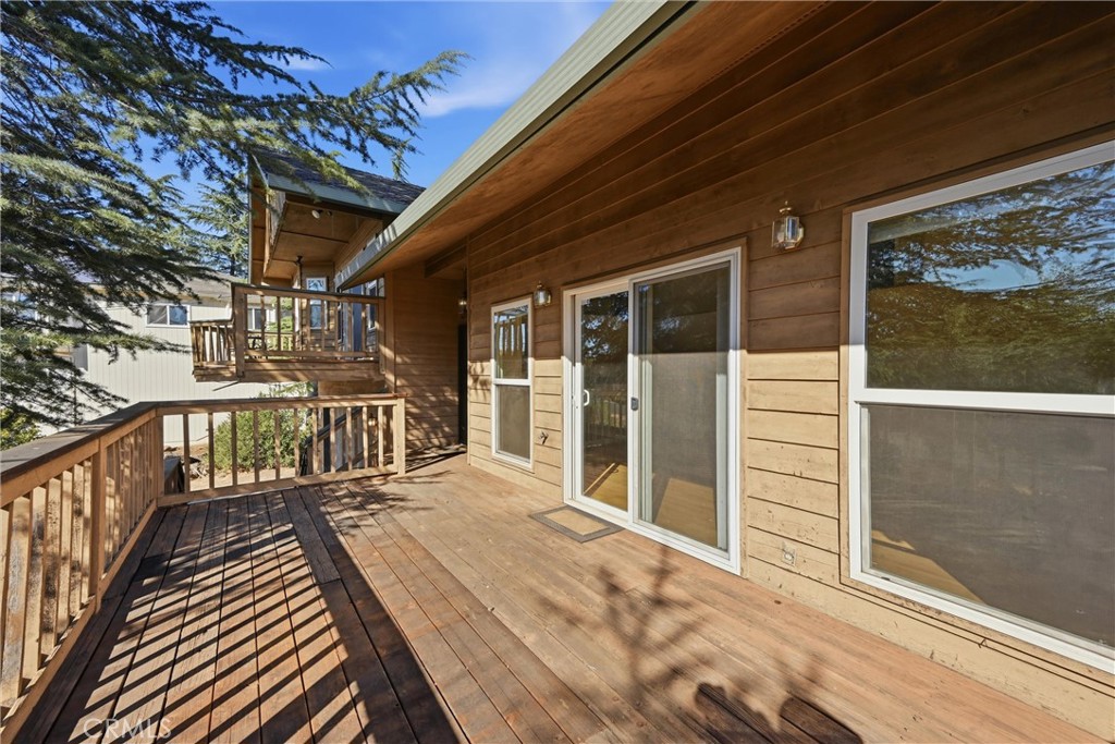 17198 Squirrelhill Property Photo 23