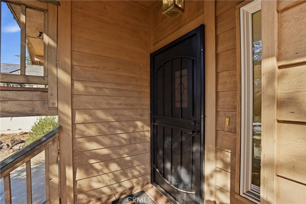 17198 Squirrelhill Property Photo 24