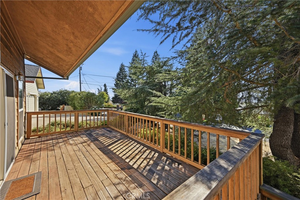 17198 Squirrelhill Property Photo 33