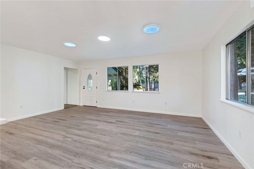 27171 Bear Property Photo 3