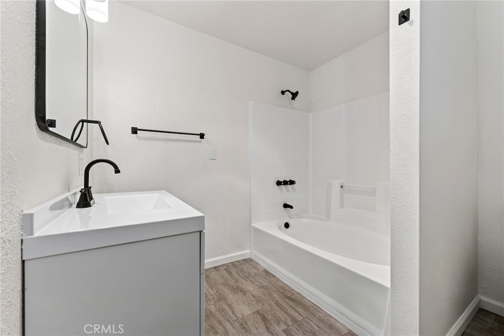 27171 Bear Property Photo 16
