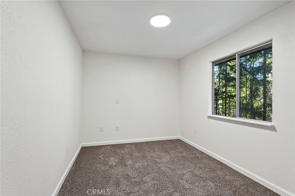 27171 Bear Property Photo 17