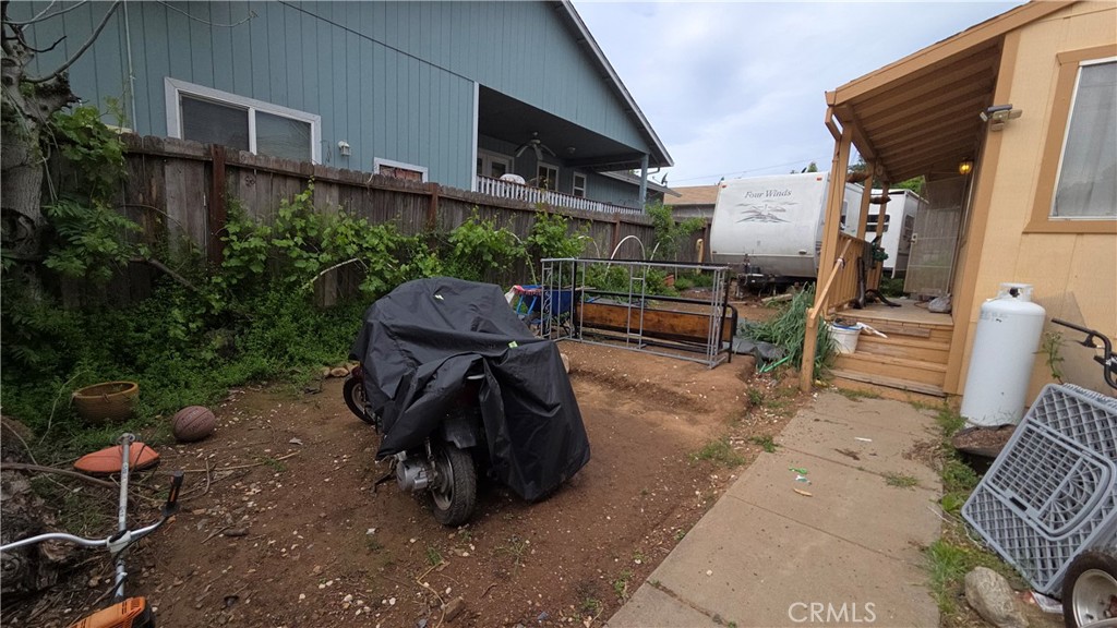 3959 Emile Ave. Property Photo 6