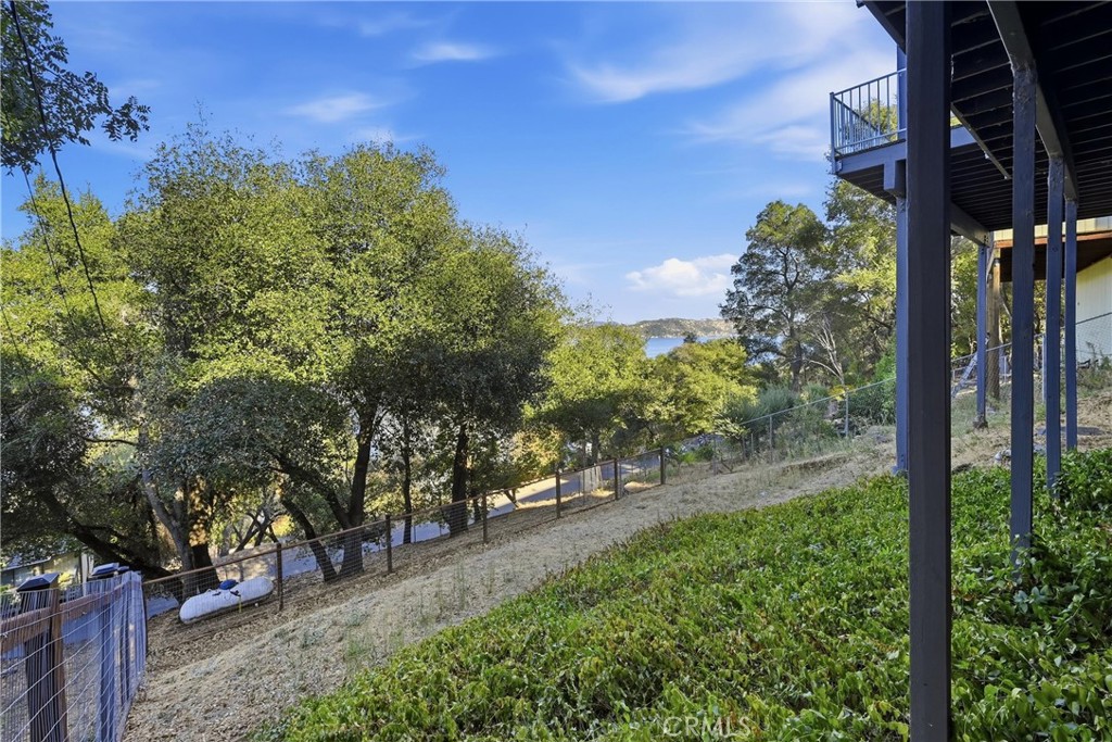 3113 S Lake Drive Property Photo 51