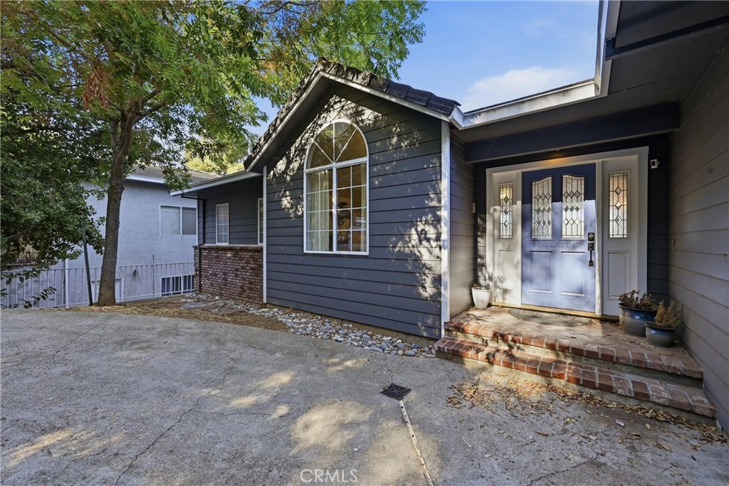 3113 S Lake Drive Property Photo 59