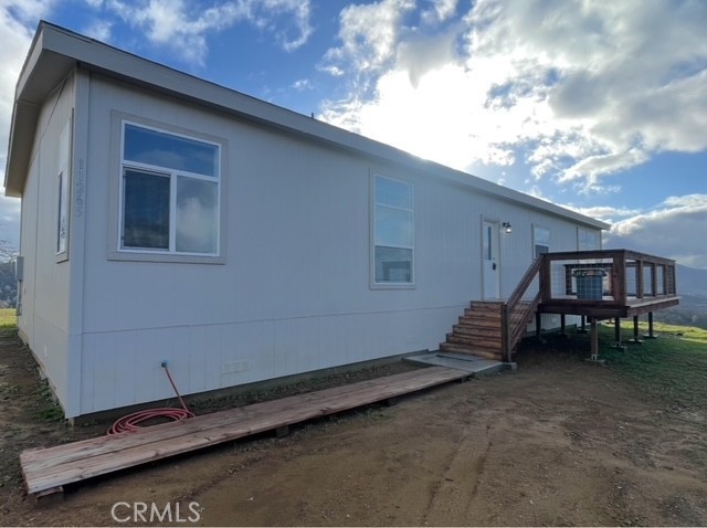 11265 Lake Ridge Rd Property Photo 1