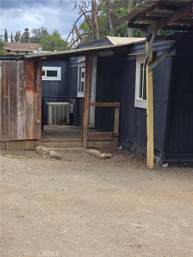 4126 Lasky Property Photo 2