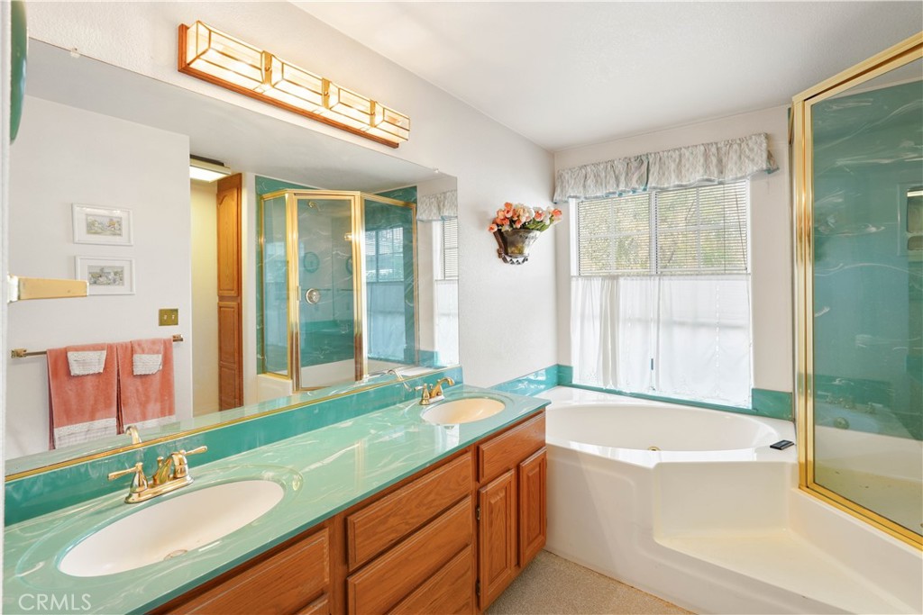 9517 Windflower Property Photo 19