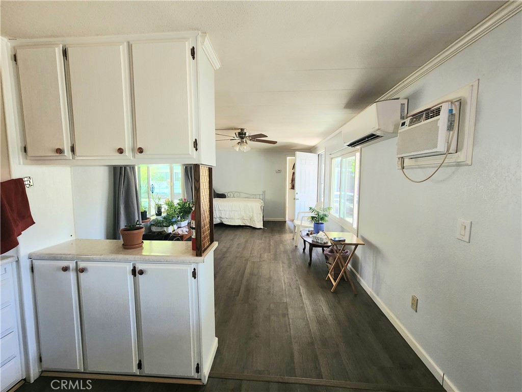 5890 E. Hwy 20 9 Property Photo 6