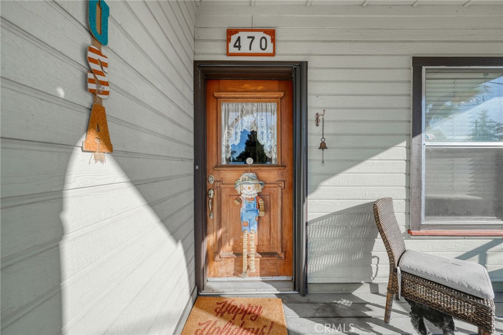 470 Second Street Property Photo 3