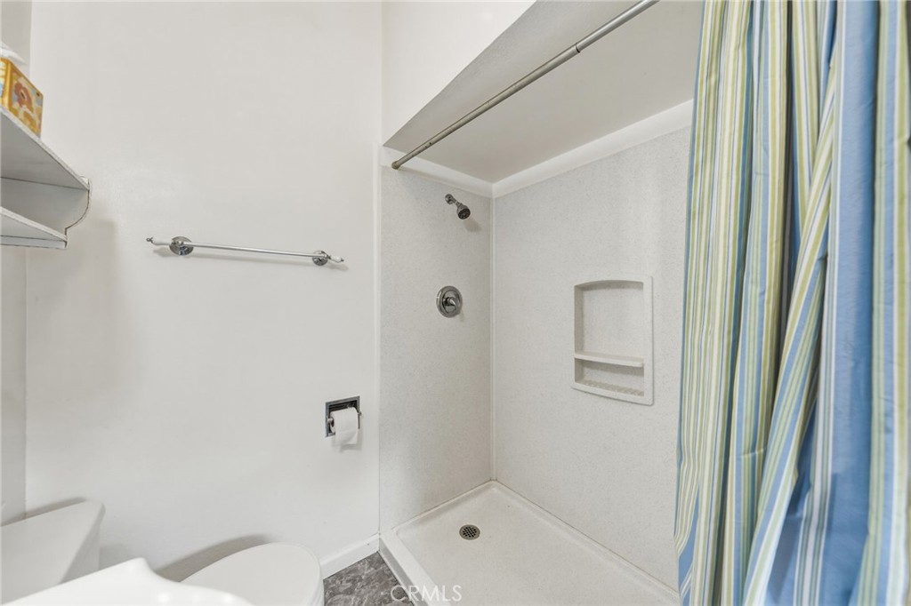 470 Second Street Property Photo 14