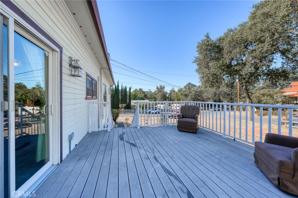 470 Second Street Property Photo 20