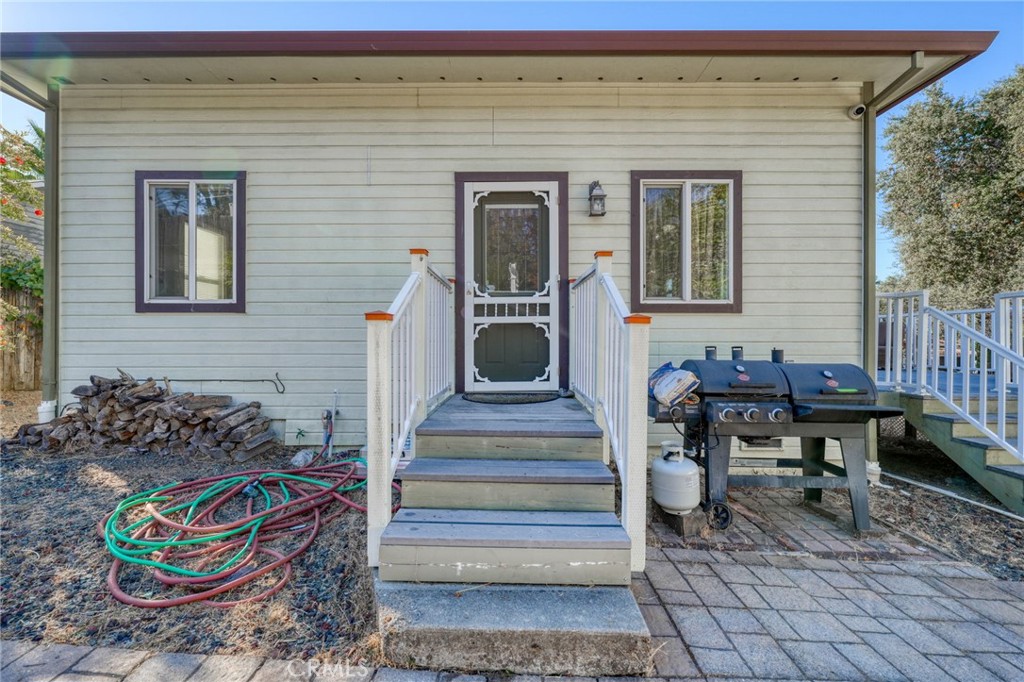 470 Second Street Property Photo 24
