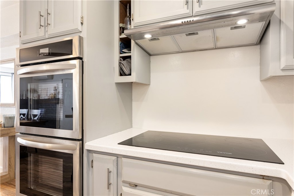 6843 Rosemont Drive Property Photo 12