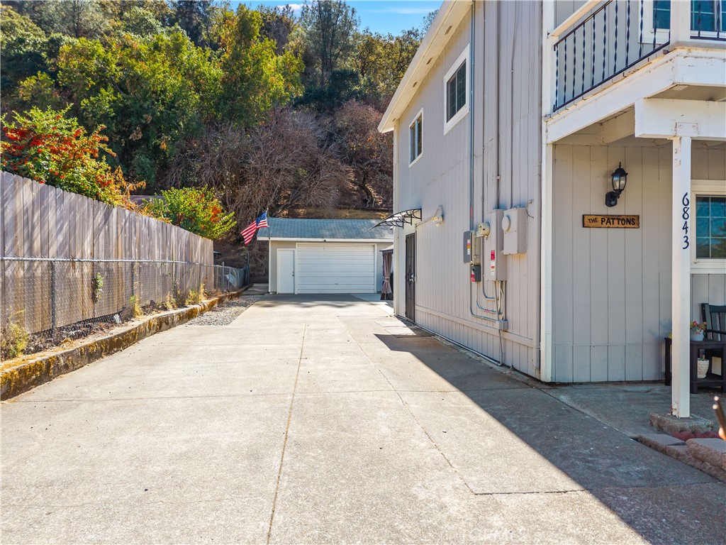 6843 Rosemont Drive Property Photo 41