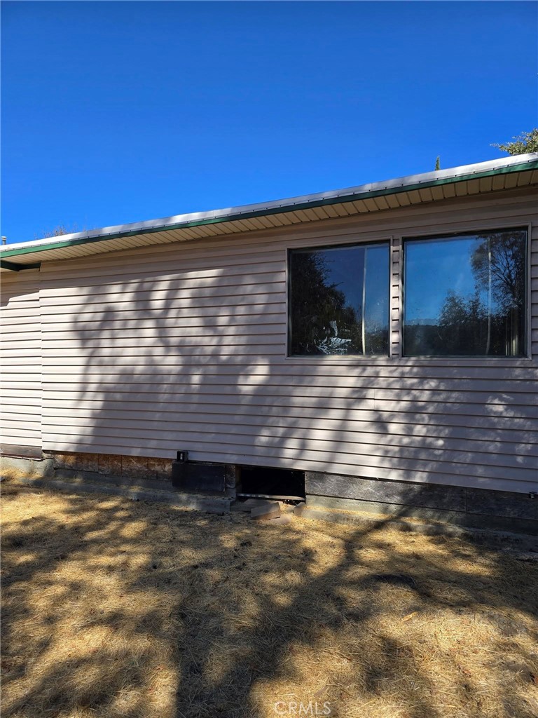 14613 Robinson Avenue Property Photo 5