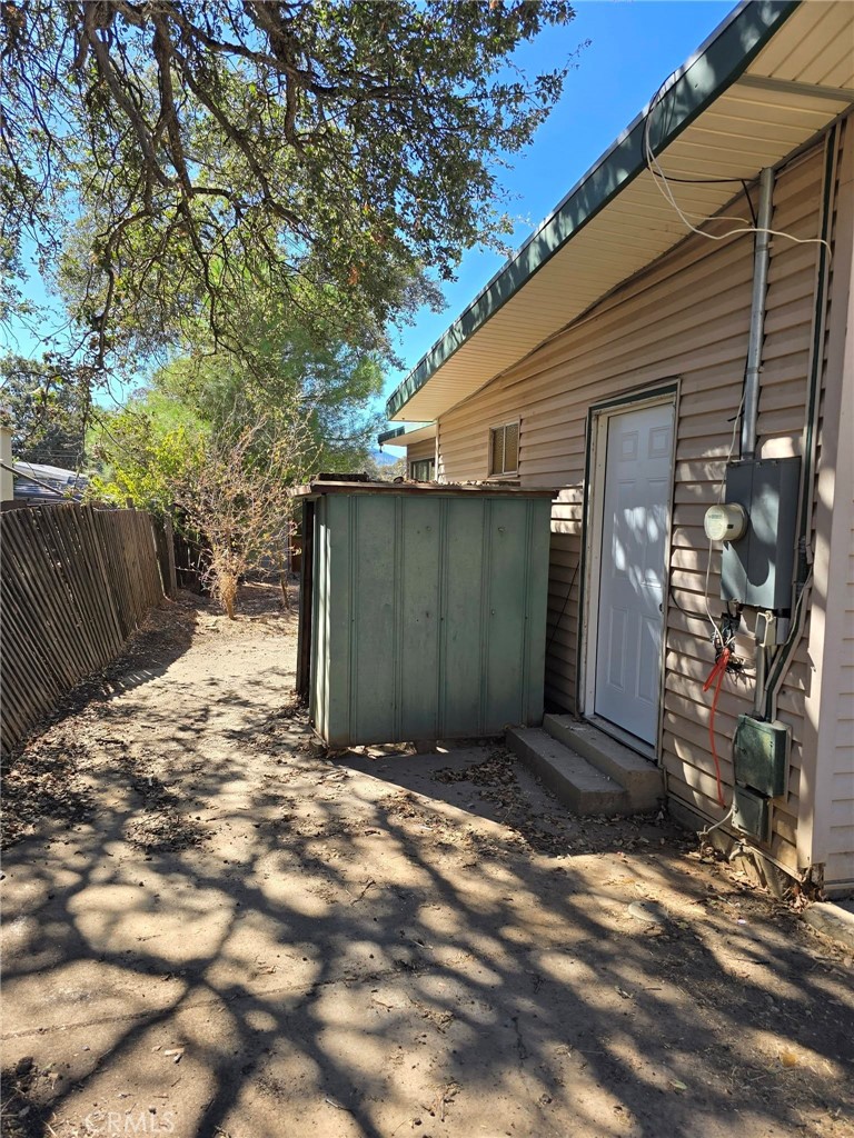 14613 Robinson Avenue Property Photo 10