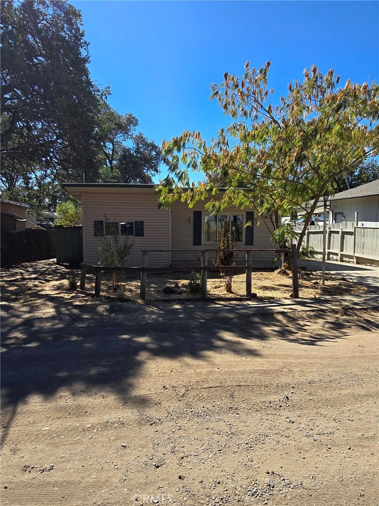 14613 Robinson Avenue Property Photo 12