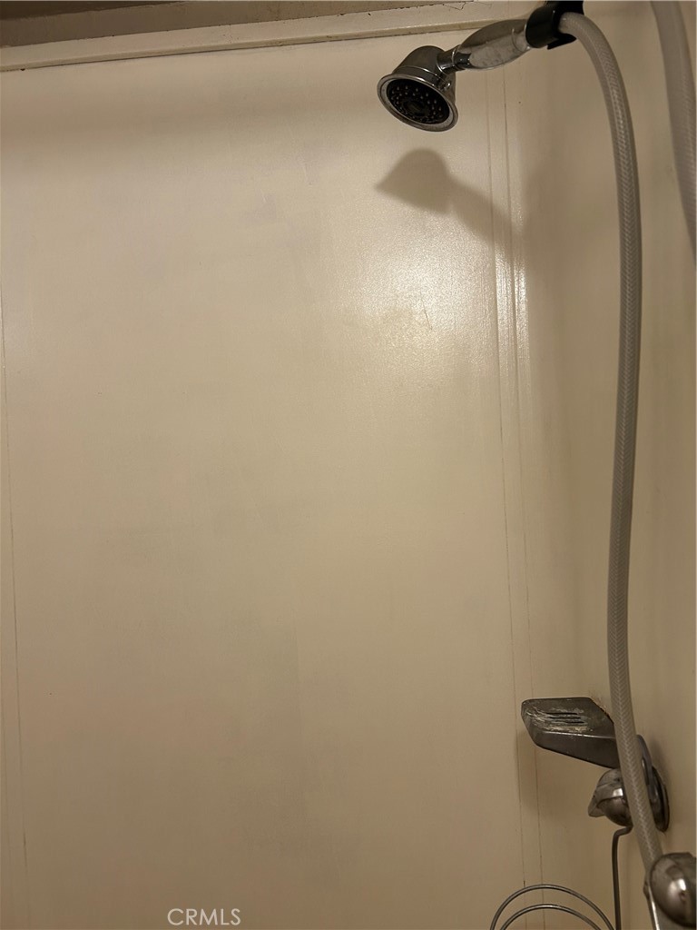 475 7th Property Photo 17