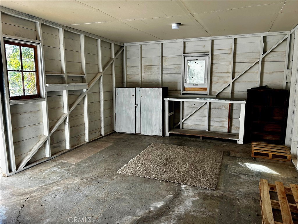 475 7th Property Photo 19