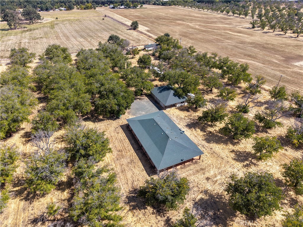 195 Mathews Property Photo 6