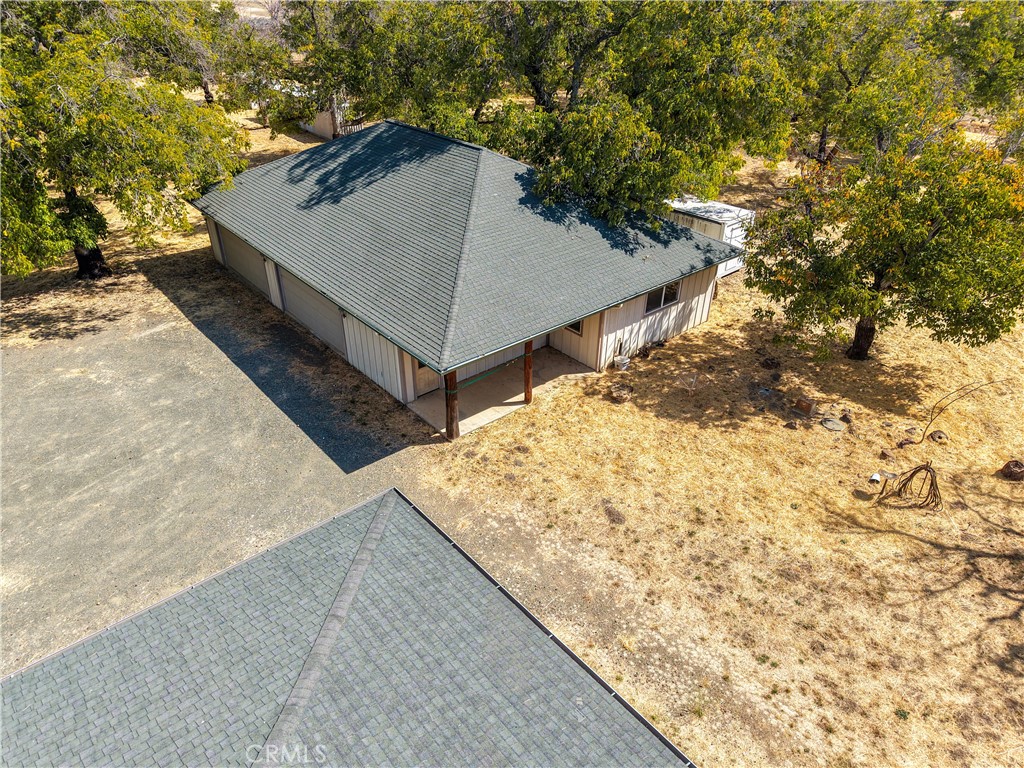 195 Mathews Property Photo 7