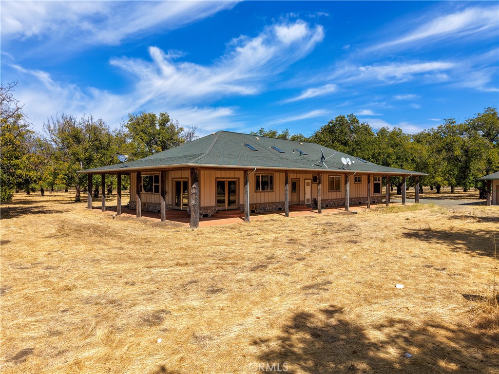 195 Mathews Property Photo 10