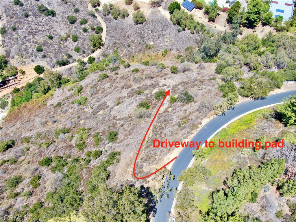 27591 Rolling Wood Lane Property Photo 13
