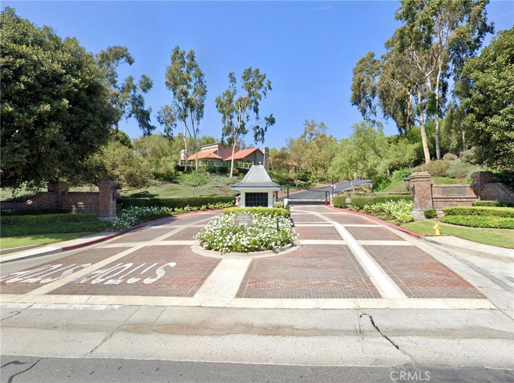 27591 Rolling Wood Lane Property Photo 47