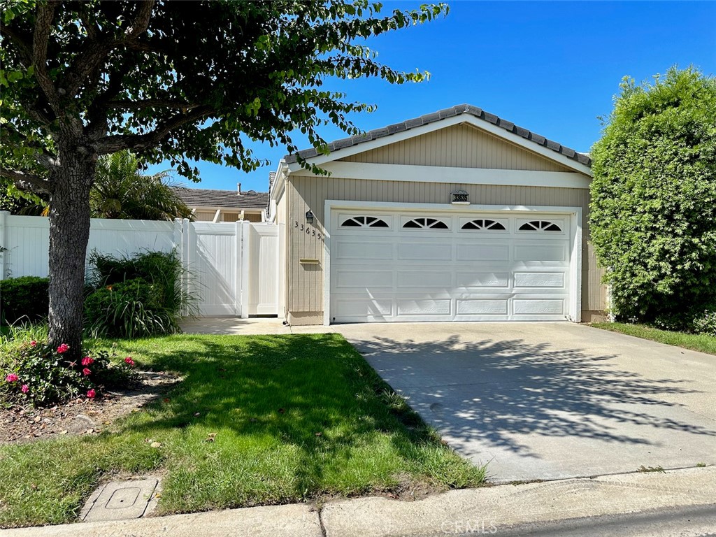 33635 Capstan Drive Property Photo 3