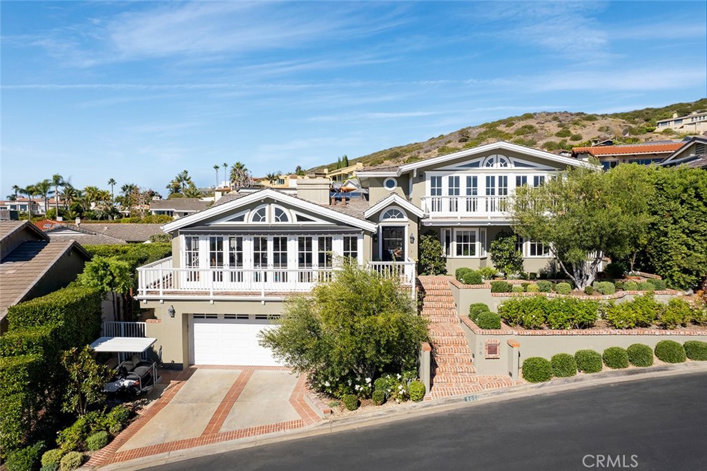 806 Emerald Bay Property Photo 3