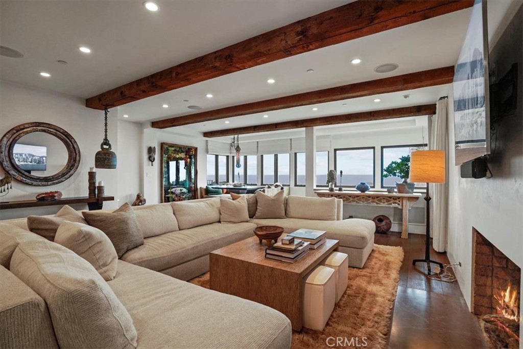 1920 Ocean Way Property Photo 1