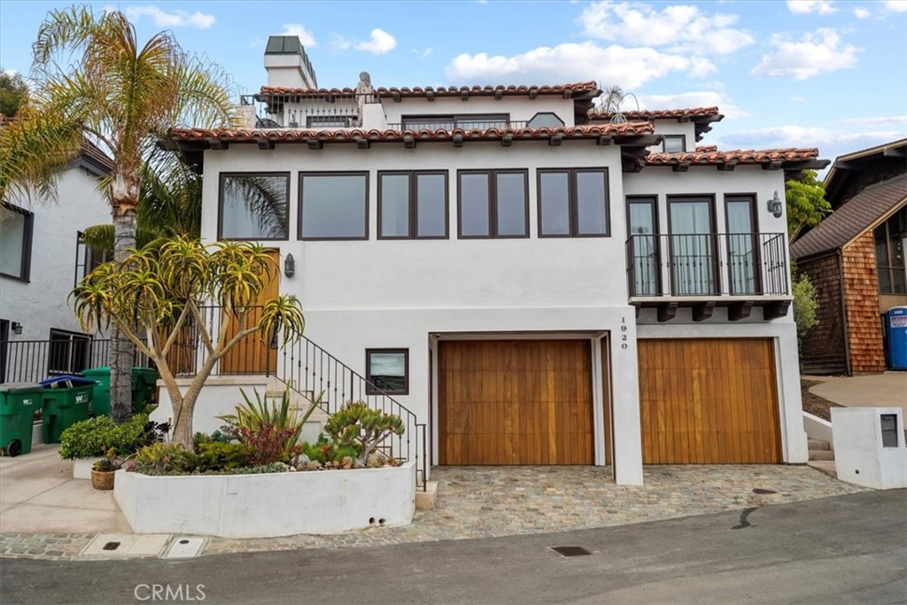 1920 Ocean Way Property Photo 5