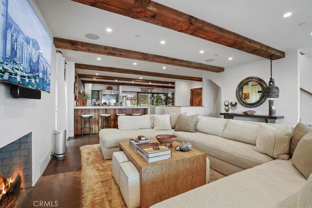 1920 Ocean Way Property Photo 6