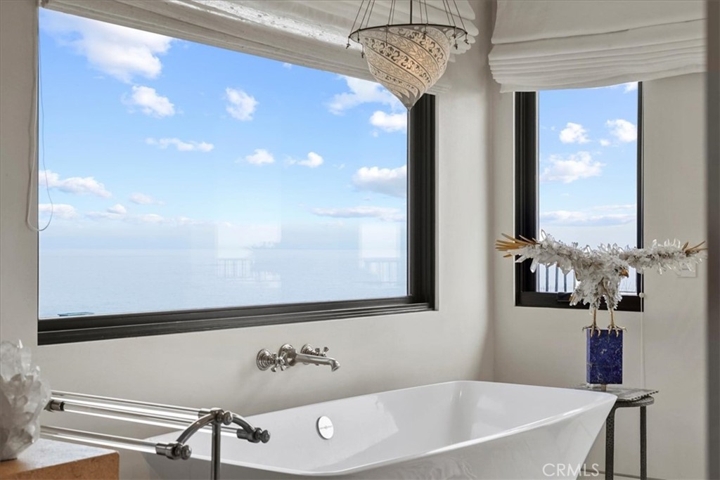1920 Ocean Way Property Photo 27