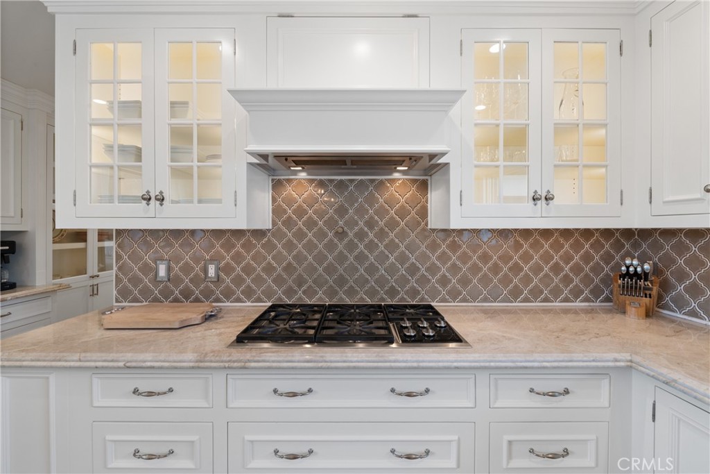 72408 Desert Drive Property Photo 5