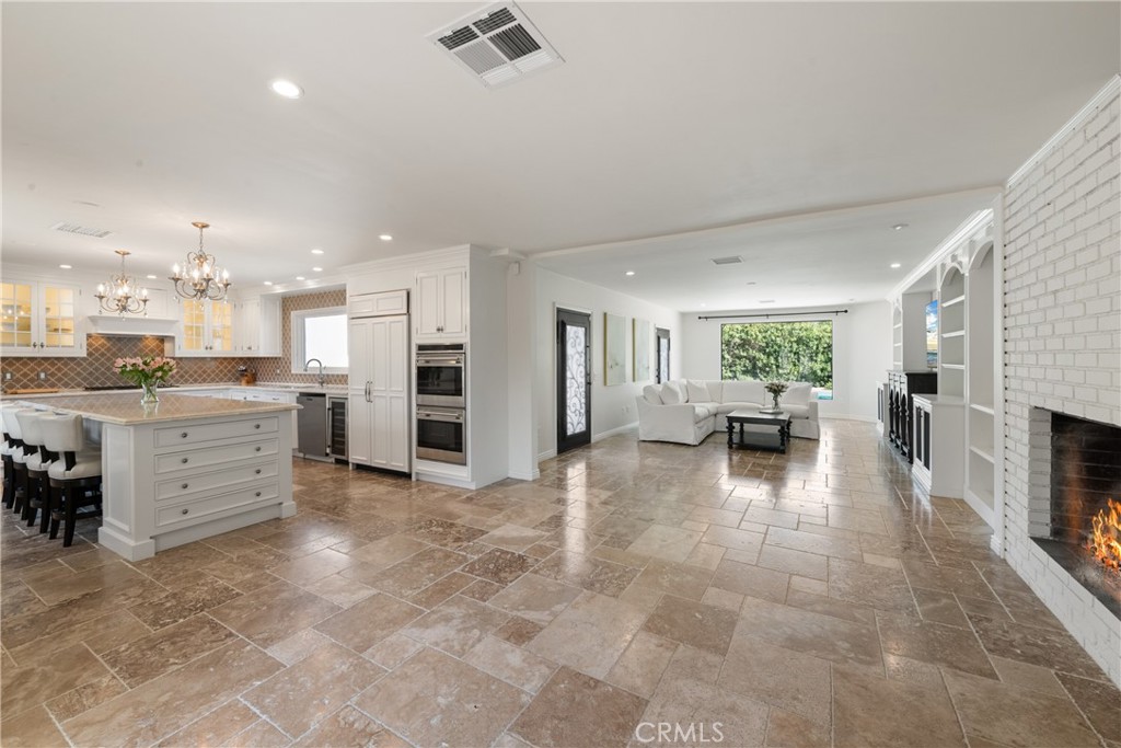 72408 Desert Drive Property Photo 9