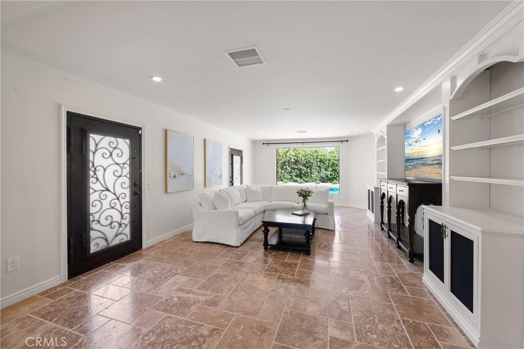 72408 Desert Drive Property Photo 10