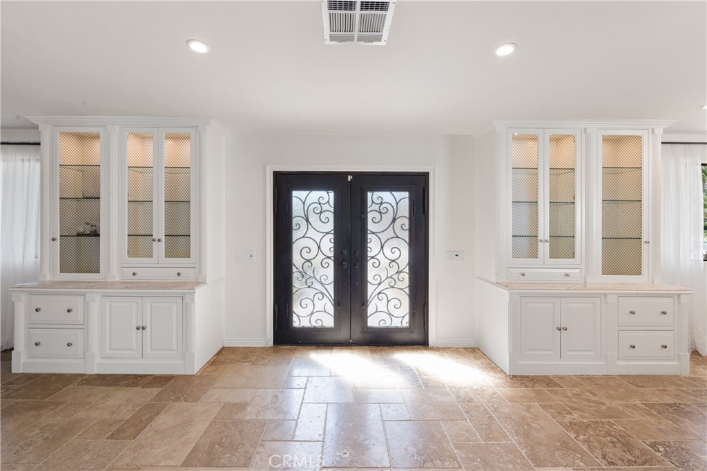 72408 Desert Drive Property Photo 12