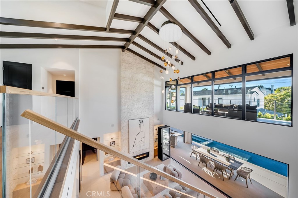 427 Santa Ana Av Property Photo 3