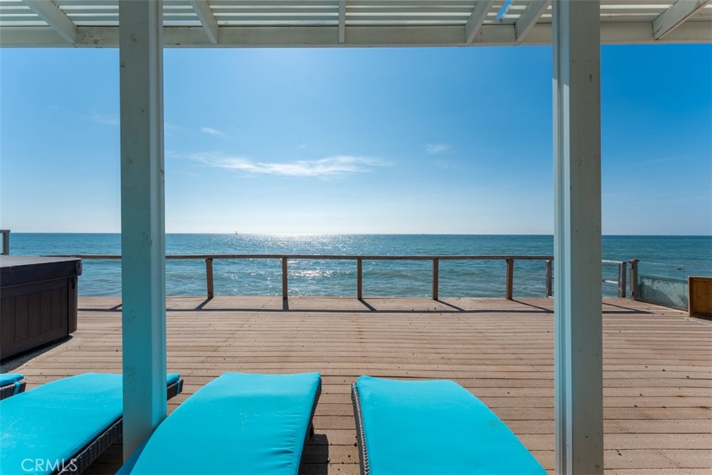 35605 Beach Road Property Photo 1