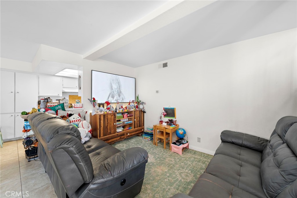16642 Algonquin St Property Photo 17