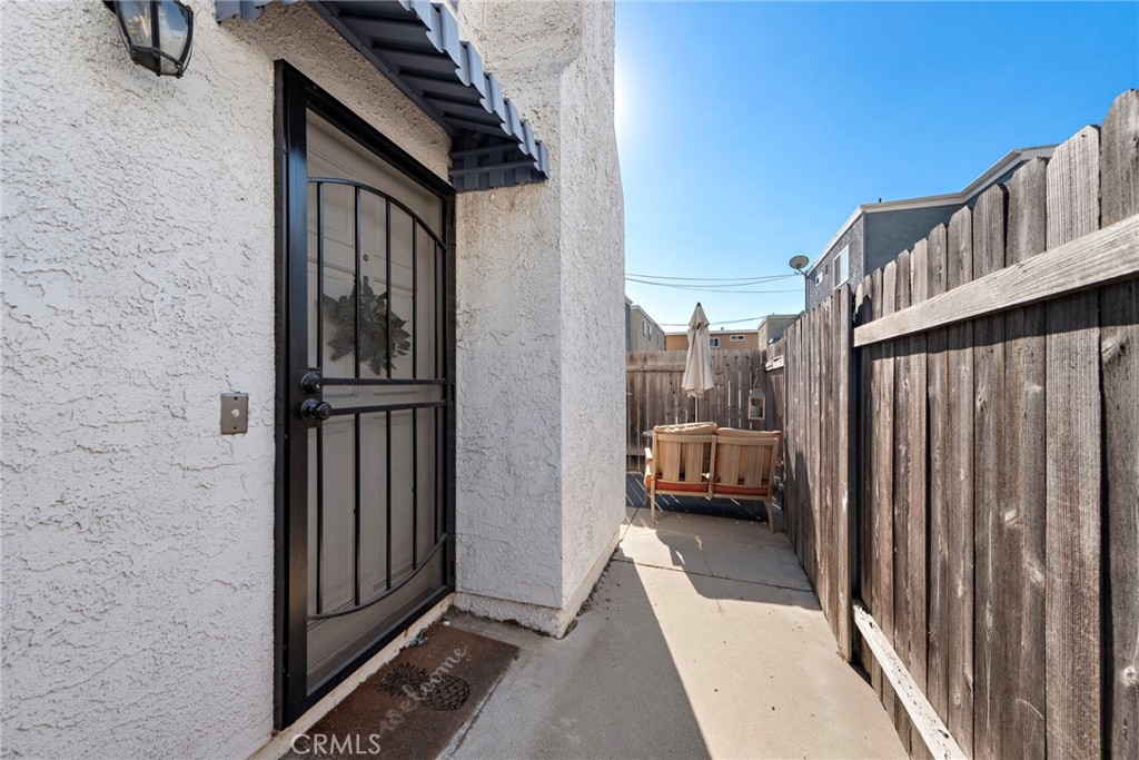 16642 Algonquin St Property Photo 29