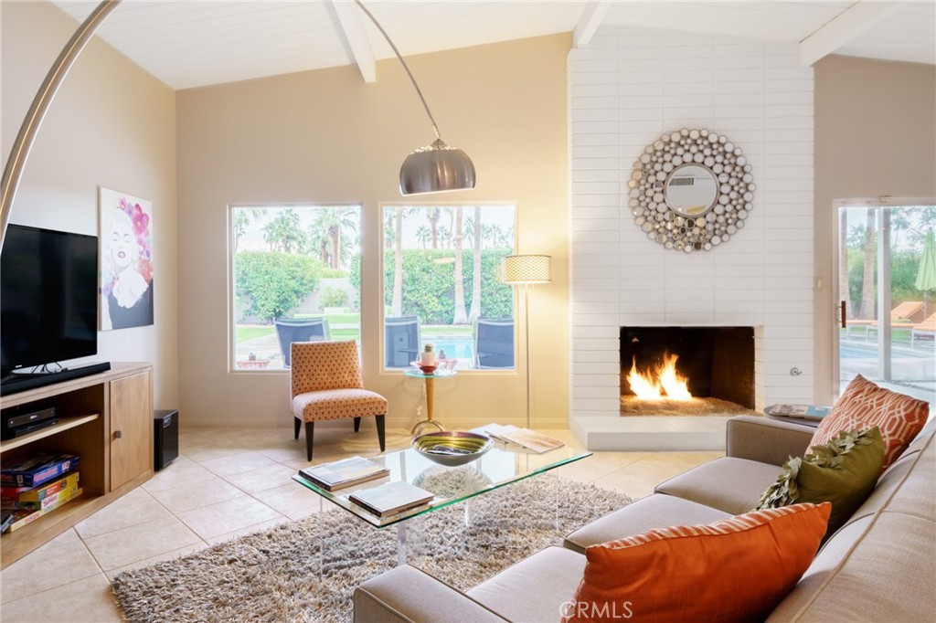 1134 Abrigo Road Property Photo 8