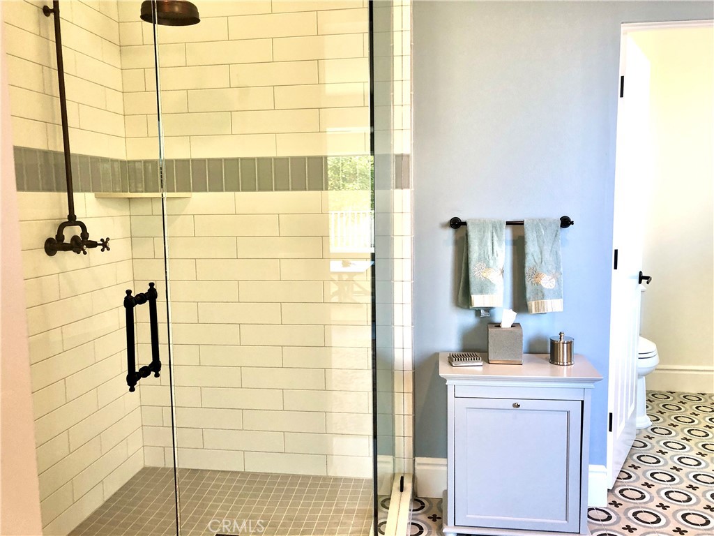 24400 Alta Vista Drive Property Photo 28